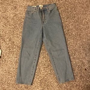 Universal Thread Vintage Straight leg jeans